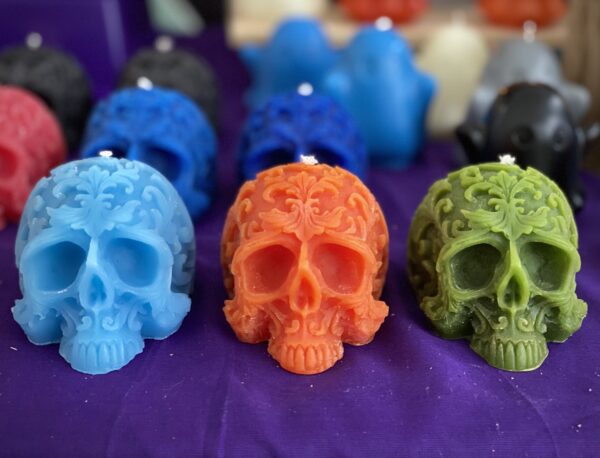 Skull candle ~ vibrant color, unscented ~ 100% beeswax - Image 2